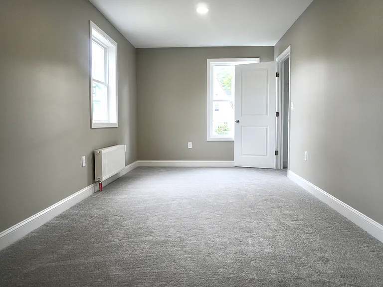 375 Lincoln St #2 — Photo 9