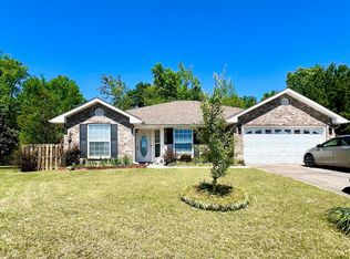 201 Ivy Hills Cir, Calera, AL 35040