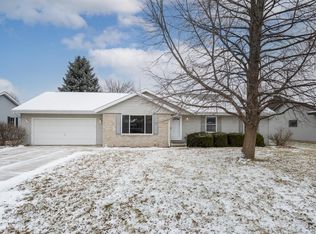 4003 Saratoga Dr, Janesville, WI 53546