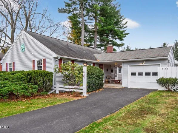 532 Wayne Place, Delmar, NY 12054