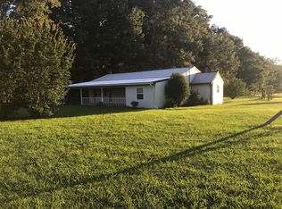 242 Laxson Ln, Morrison, TN 37357
