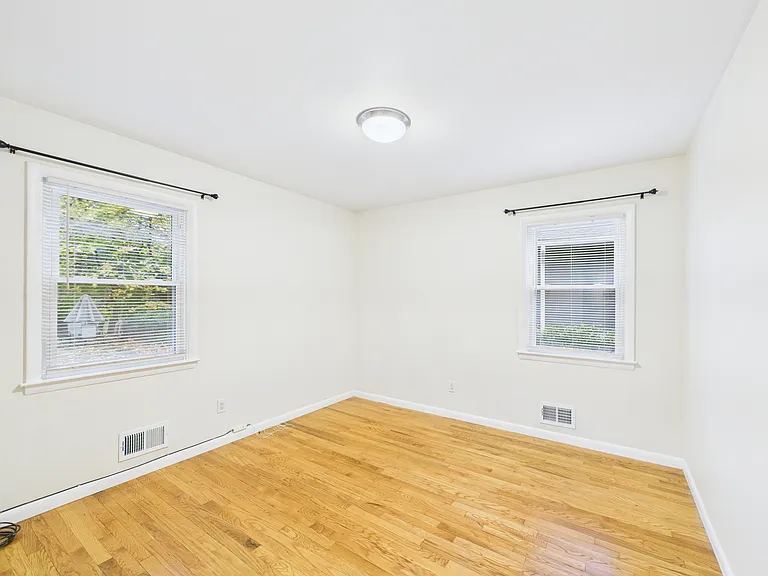 114 Ackerman Ave #1 — Photo 16