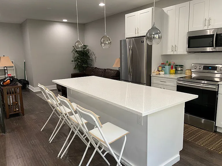 417 N Holly St — Photo 10