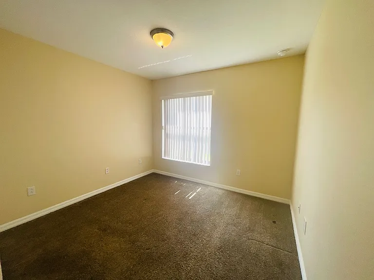 404 Cinnamon Dr — Photo 23