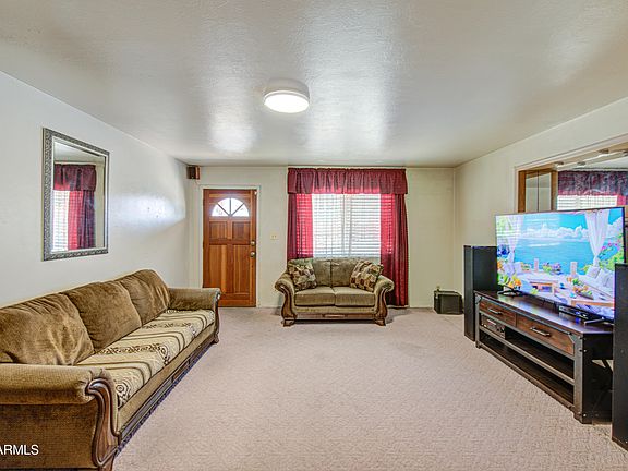 3rd image of 3432 W PALMAIRE Avenue