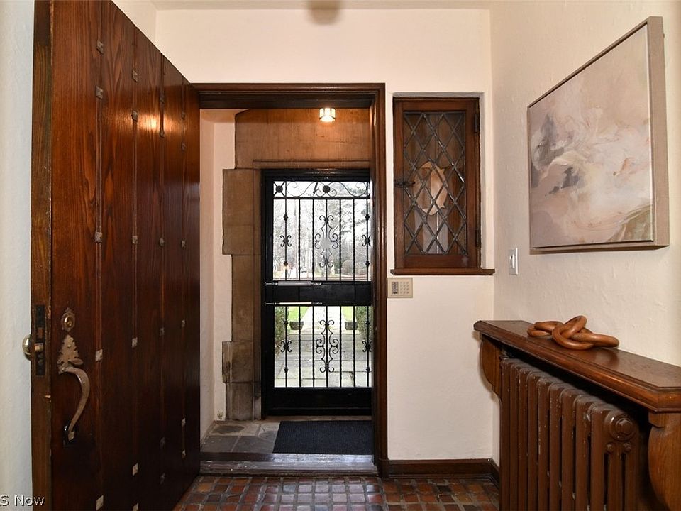 14422 Shaker Blvd, Shaker Heights, OH 44120 | Zillow