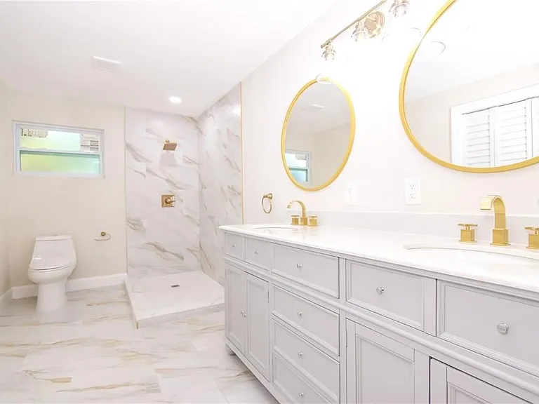 3710 De Soto Blvd — Photo 11