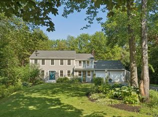 21 Boxwood Dr, Yarmouth, ME 04096