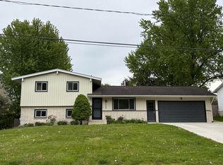 2668 Johnathan Ave NE, Grand Rapids, MI 49525