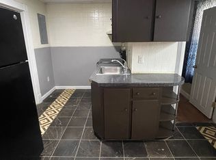 310 University Ave #2, Lowell, MA 01854