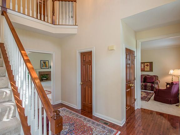 3rd image of 4677 Carrington Way