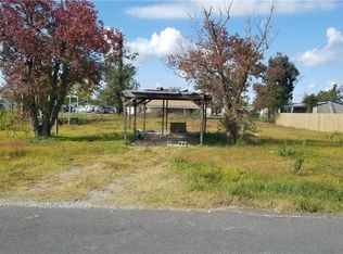 2626 Sharon Ln, Sulphur, LA 70665