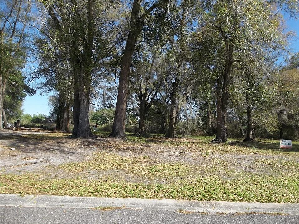 1st image of 1151 SW Melody Dr