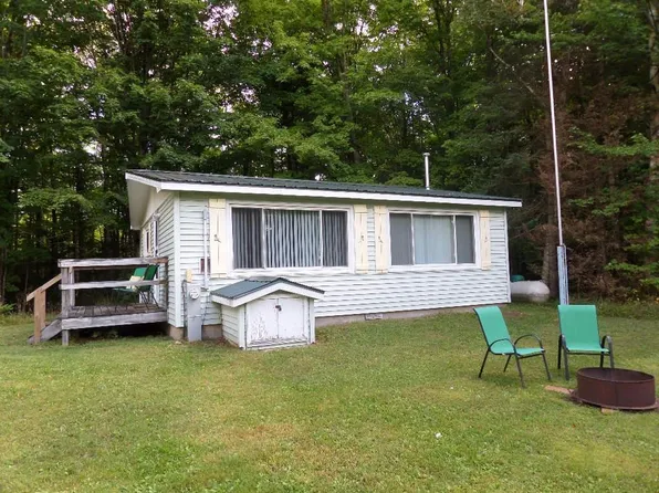 W12458 Eagle Ln, Elcho, WI 54428