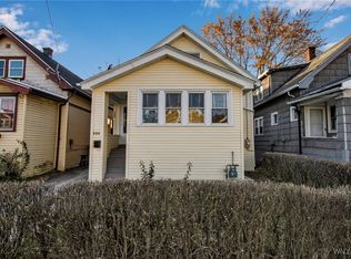 212 Roslyn St, Buffalo, NY 14215