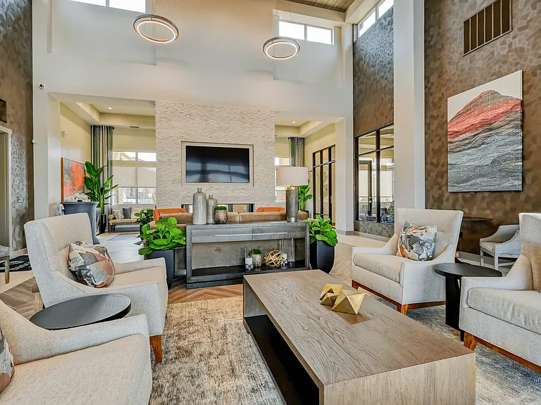 Brookfield Apartments — Photo 15