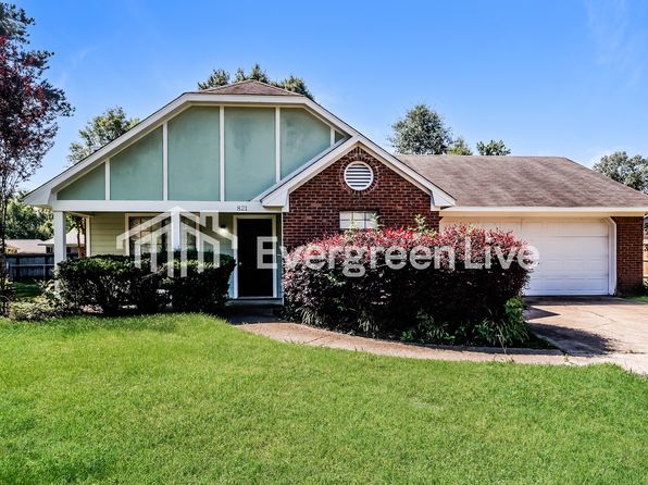 821 Willoway Cv E