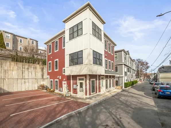 51 Pitman #1B, Somerville, MA 02143