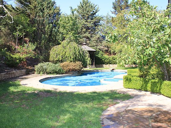 2nd image of 28610 Matadero Creek Ct