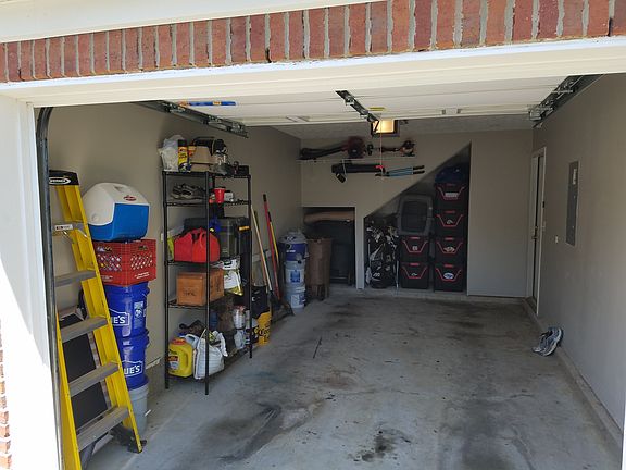 3rd image of 2202 Nashboro Blvd