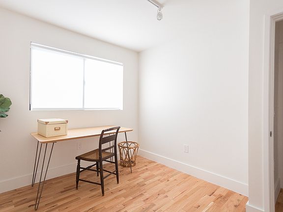 2nd image of 5515 Media Dr APT 14