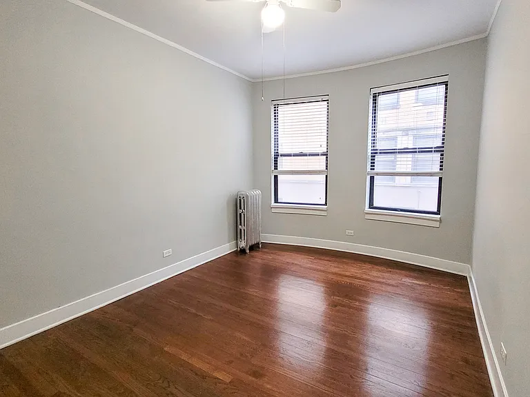 5527-5537 S Everett Ave — Photo 34