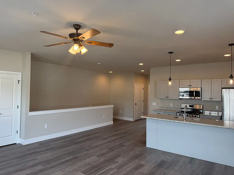 Salem Run Apartments Phase 2 — Photo 292