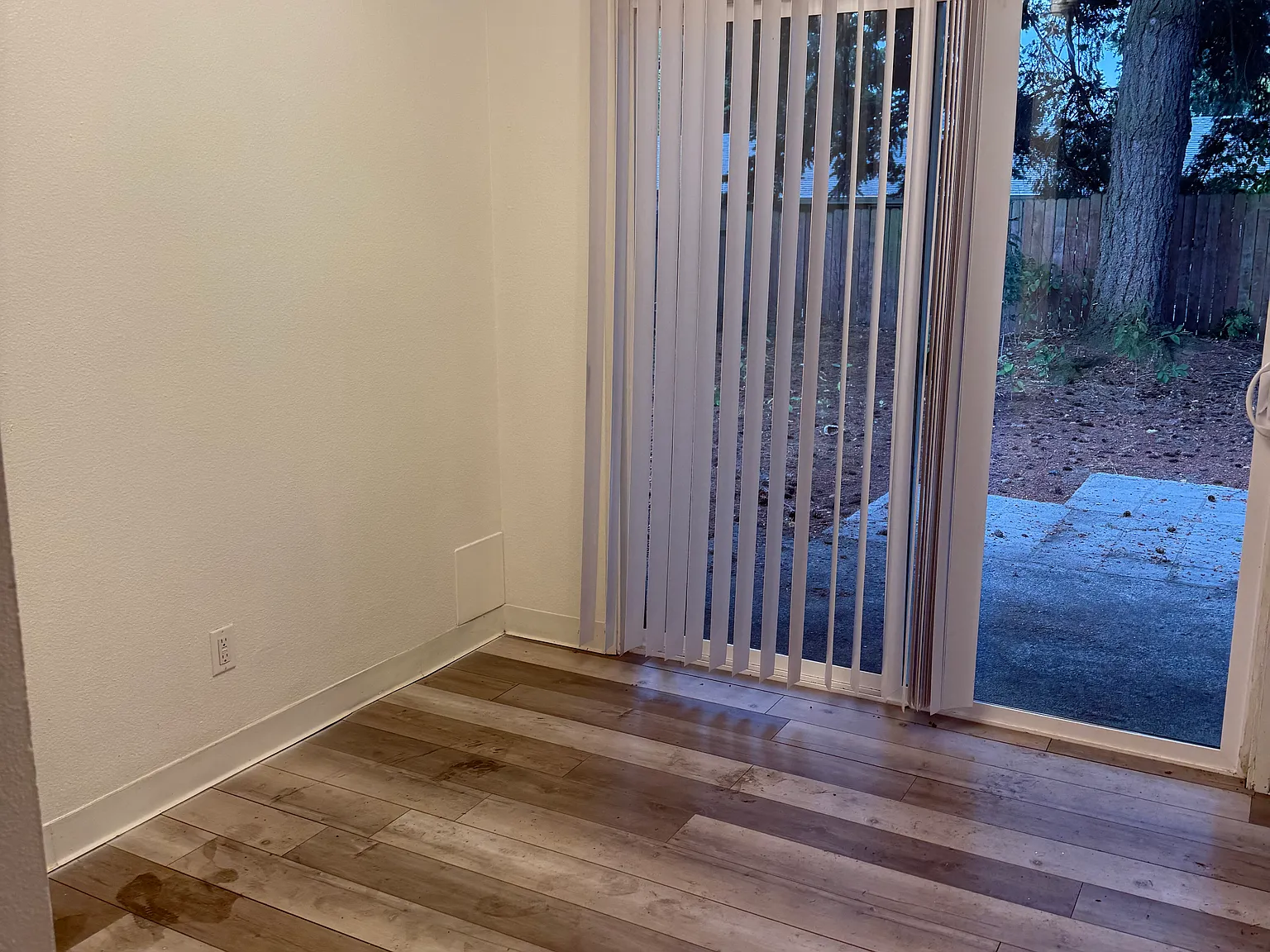 2 bed, 912 sqft, $1,700 — Photo 4