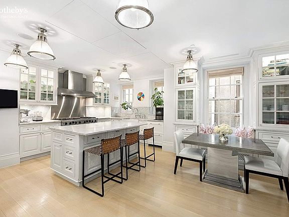 5th image of 823 Park Ave #4