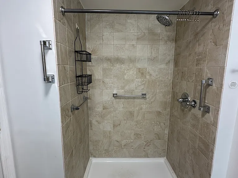 19800 SW 180th Ave #120 — Photo 9