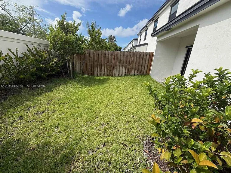 4957 Oakmont Ave — Photo 42