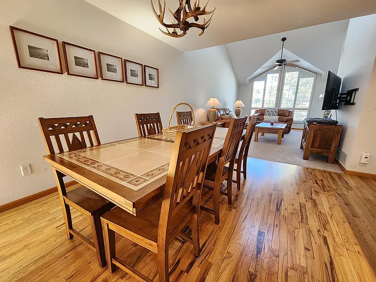 1550 Raven Cir #N — Photo 8