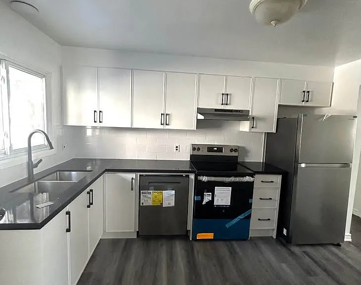 490 Stewart St #2 — Photo 1