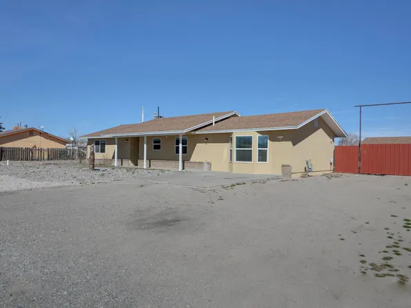 2913 Donna Maria Dr SW, Albuquerque, NM 87121