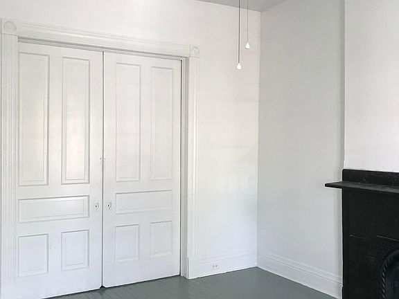 5th image of 112 S Pine St #A