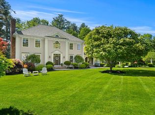 111 Abbot St, Andover, MA 01810