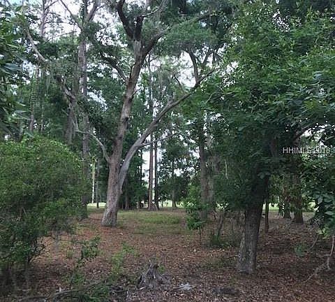 3rd image of 607 Colonial Dr