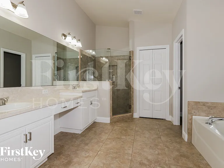 30916 Burleigh Dr — Photo 9