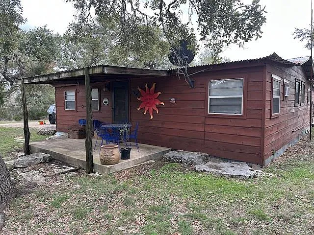 1150 Days End Rd