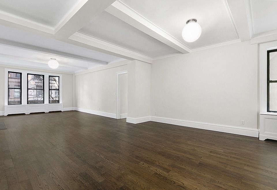 1st image of 30 W 70th St APT 5A