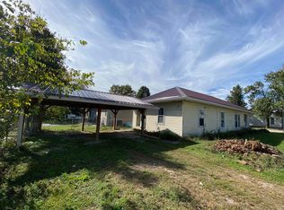 702 W St, Bedford, IN 47421