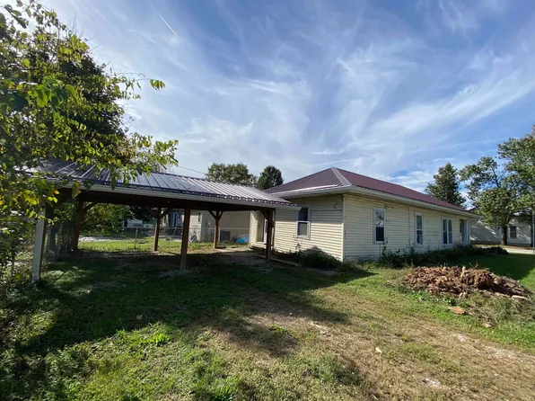 702 W St, Bedford, IN 47421