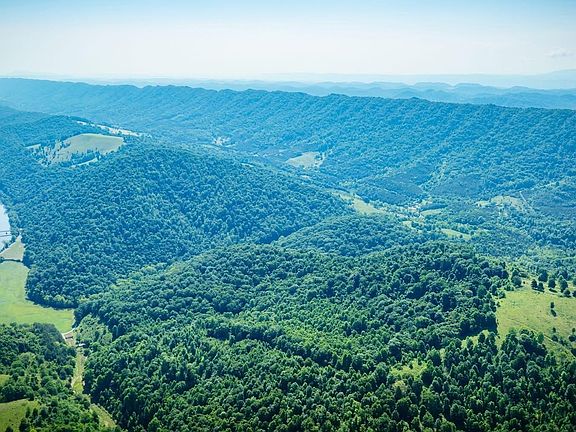 3rd image of Eb Hollow Rd