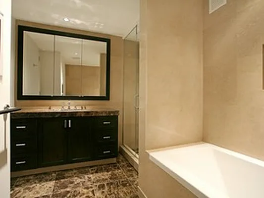 Rented by Corcoran | media 27