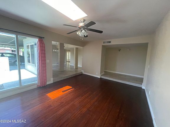 4th image of 1281 W Dawn Dr