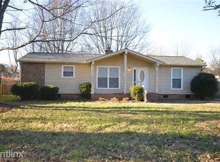 6721 Pueblo Ln, Charlotte, NC 28227