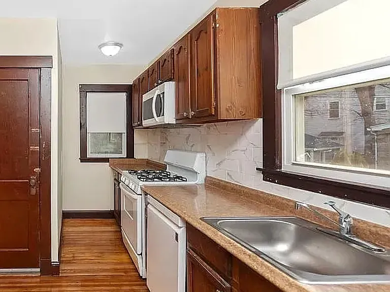 67 Semont Rd #1 — Photo 11