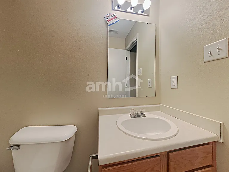 34 Frostwood Ln — Photo 17