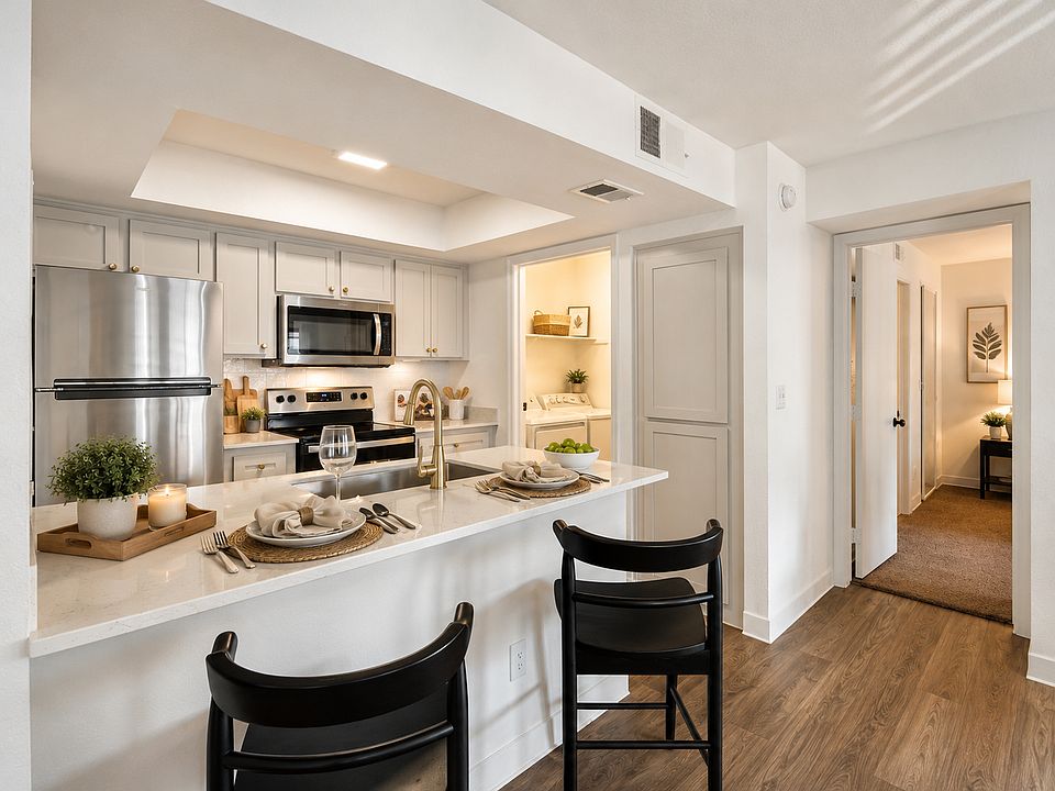 1st image of 510 S Extension Rd APT 3016