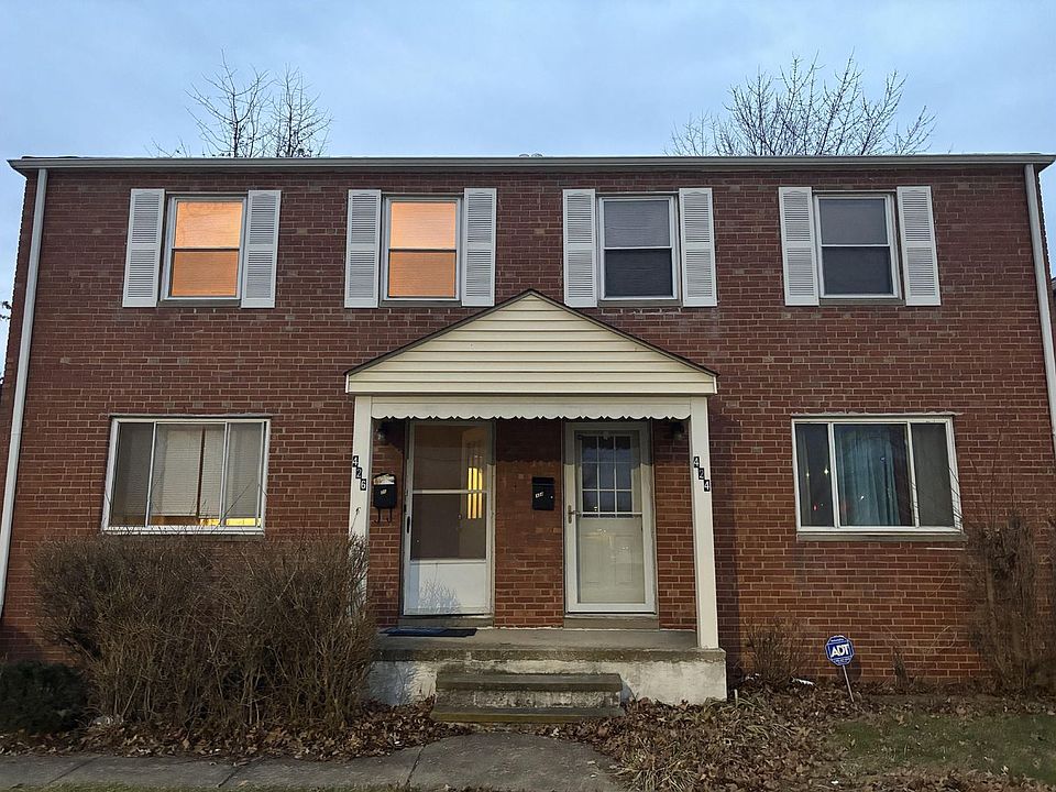 1st image of 424 E 222nd St #426
